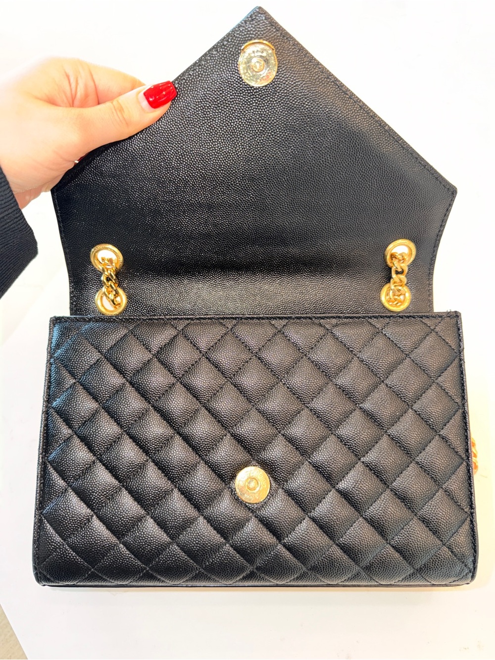 AUTHENTIC YSL Envelope Triquilt Medium Shoulder Bag in Black Grained Leather. - Picture 10 of 16